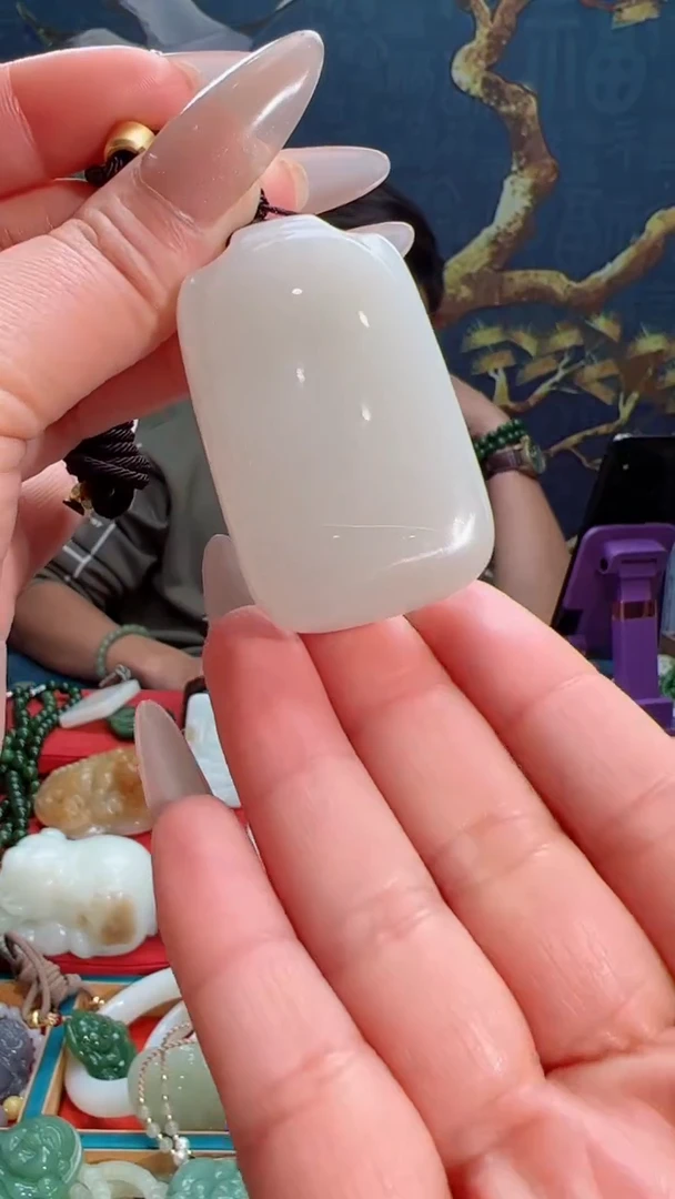 【闪购商品】和田玉吊坠未镶嵌多样性发货拍一发一