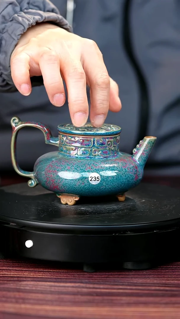 235#于大鹏一级品原矿钧瓷天乙壶