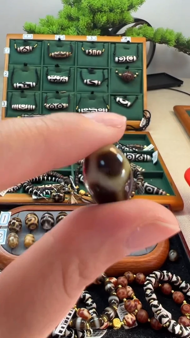 玛瑙/玉髓（覆膜）颈饰未镶嵌59（微瑕随机发货）