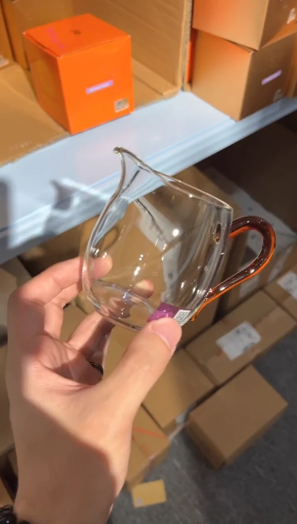 ?***嗦禾器慕然琥珀色