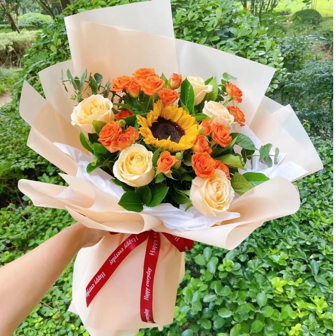 214情人节鲜花【绮丽青春】考研鲜花1朵向日葵花3朵香槟玫瑰花生日鲜花送朋友爱人闺蜜花附近花店送花上门