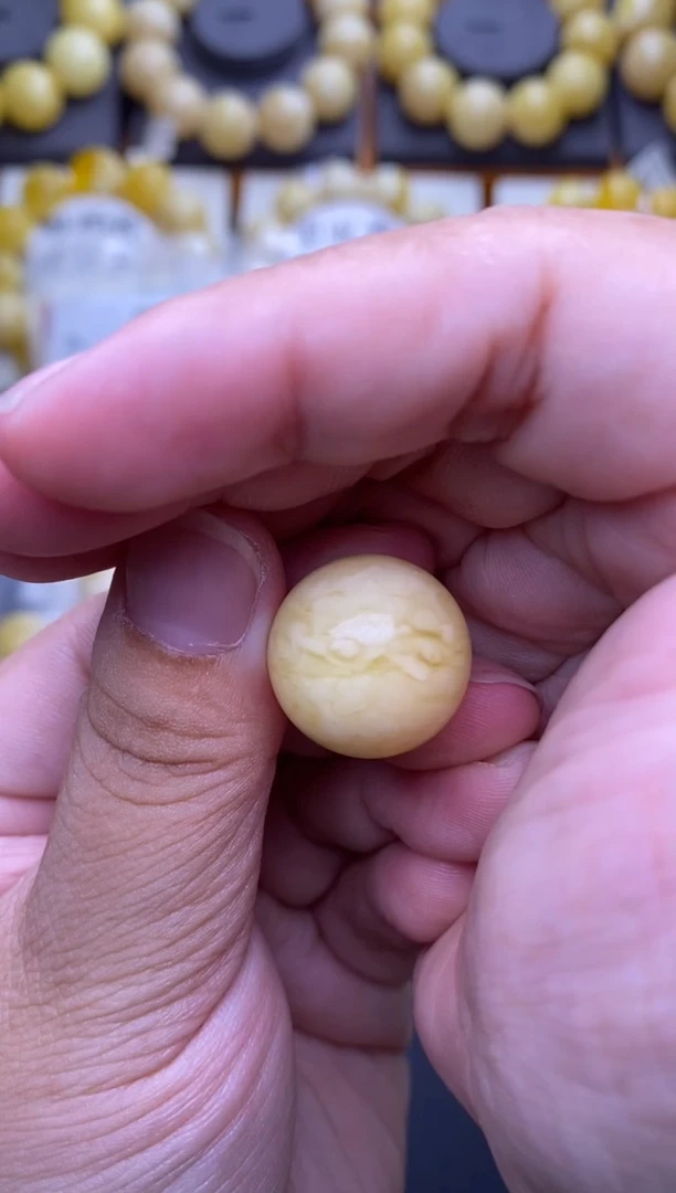 裸石琥珀未镶嵌 大小姐珠宝严选卡18mm92