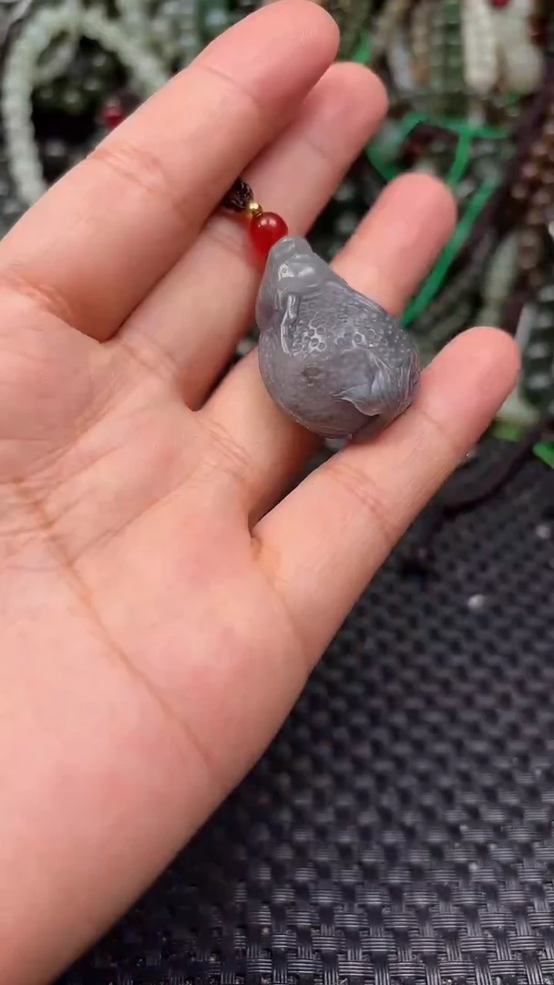 和田玉未镶嵌颈饰1