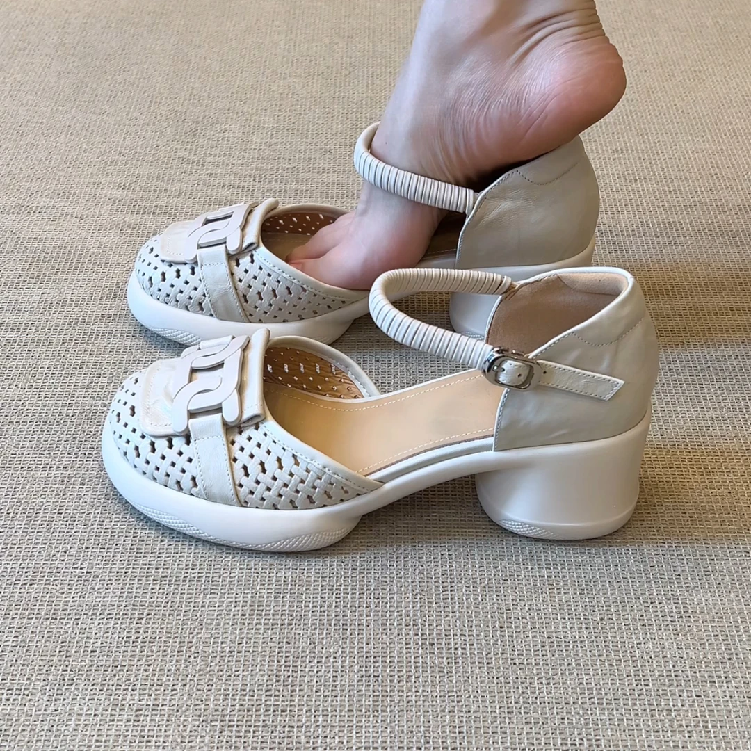 RubyL/6cm小个子简约圆头编织镂空透气舒适百搭粗跟纯色包头凉鞋