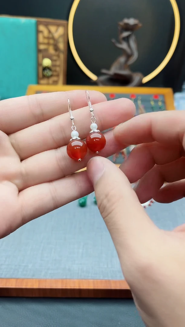 【闪购商品】南红玛瑙耳饰银S925镶嵌303000