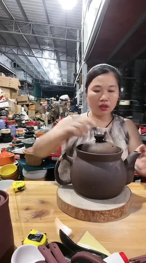 瑕疵2.5紫砂养生壶