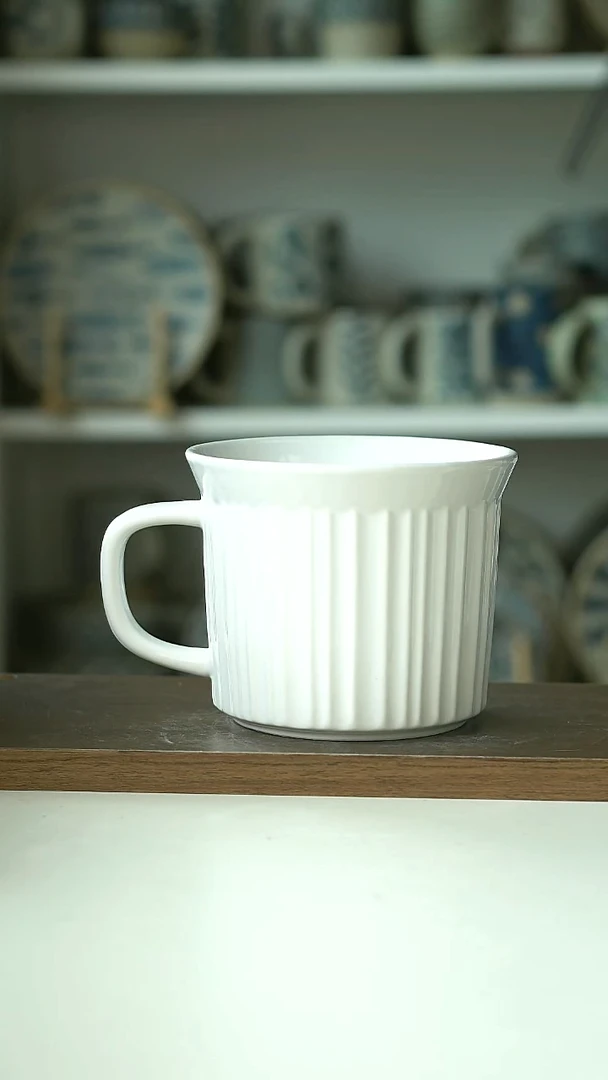 微瑕出美国cw早餐杯590ml@4-2@