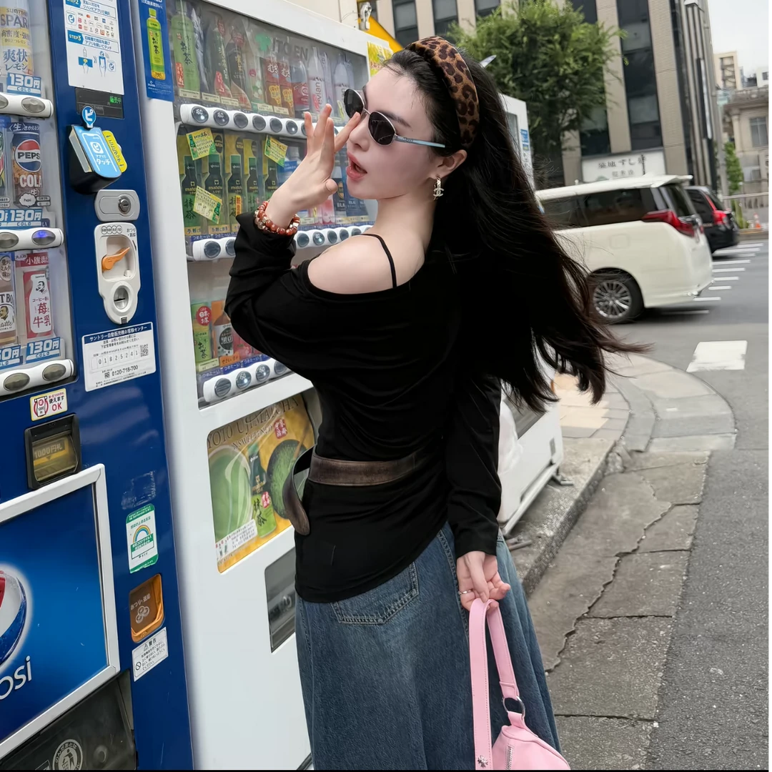 PM王囡囡 黑色天丝不规则褶皱一字领T恤 ND1C1468