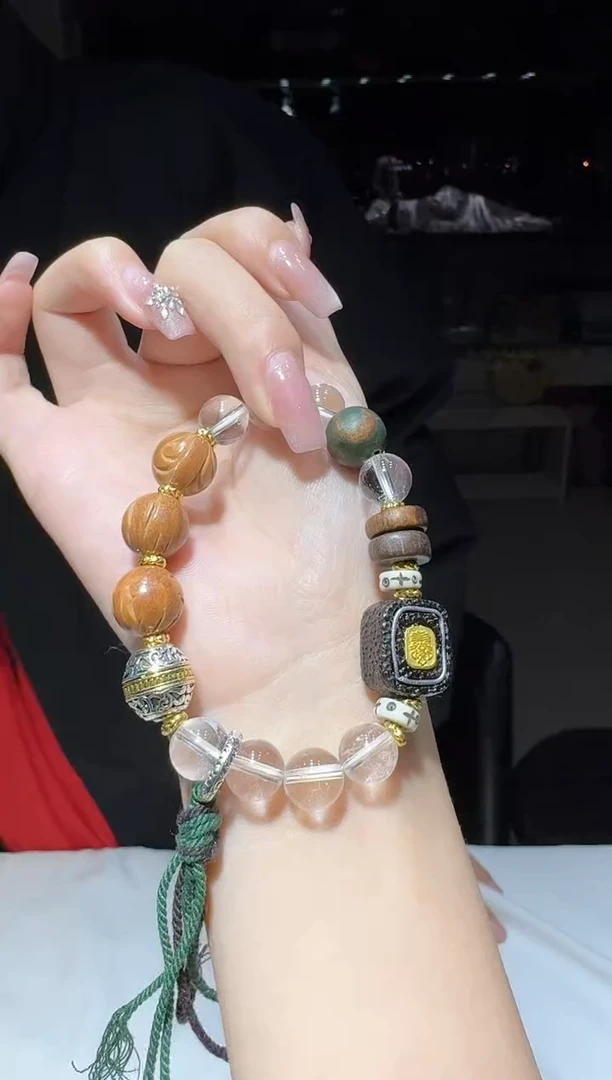 【闪购商品】水晶手链未镶嵌多样性发一件 158