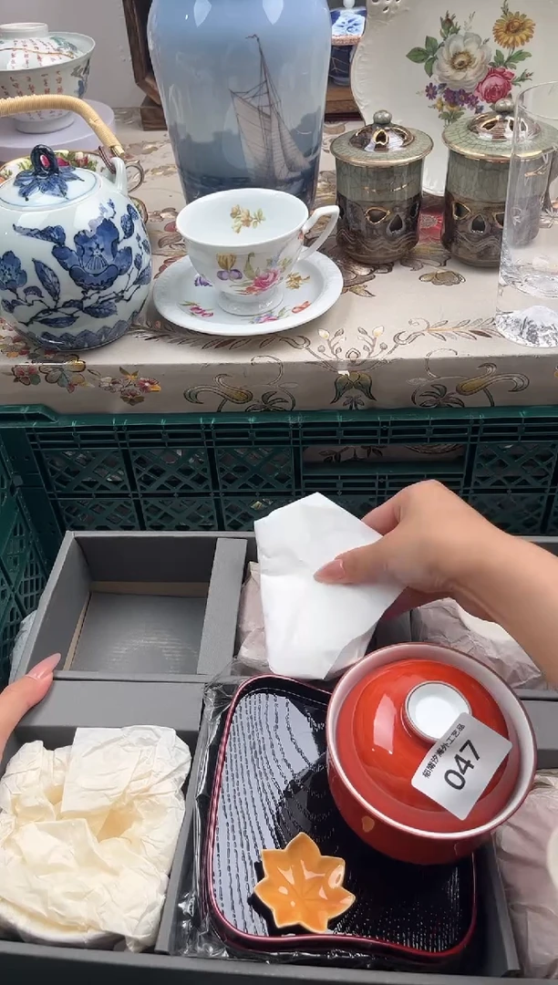 瓷片怎****雨R         047