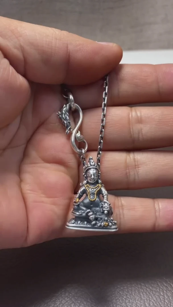 【闪购商品】诺拉（多样性发货，发其一）