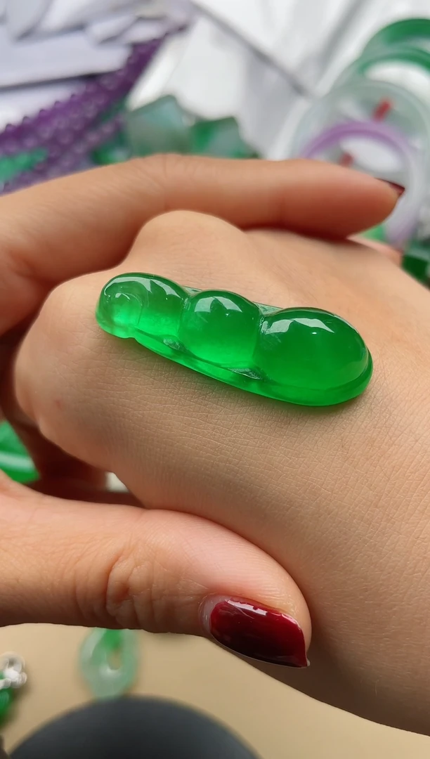 高端甄选吊坠（一物一图）100024