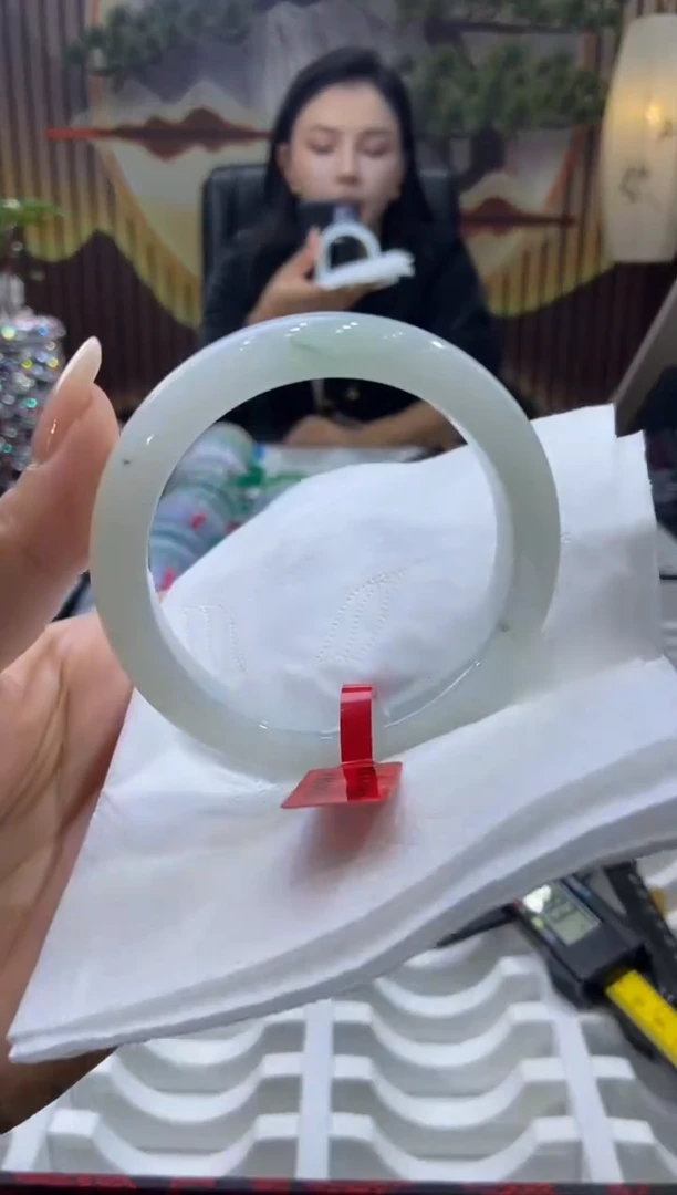 未镶嵌手镯翡翠00009955