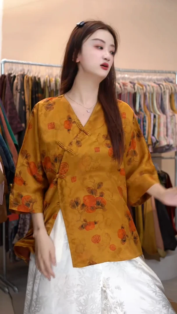 君子纤真丝女装香云纱毛衫