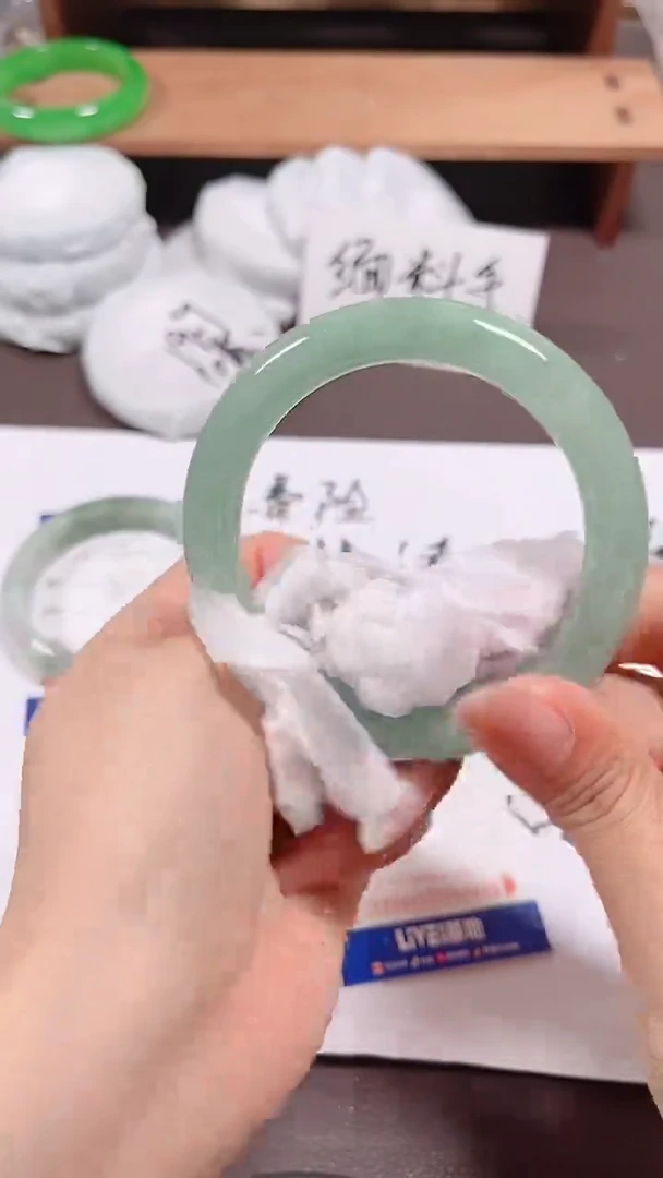 无非金属缅料手镯158