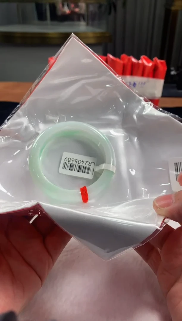 未镶嵌定制翡翠5073毛货不退不换 55-56圈