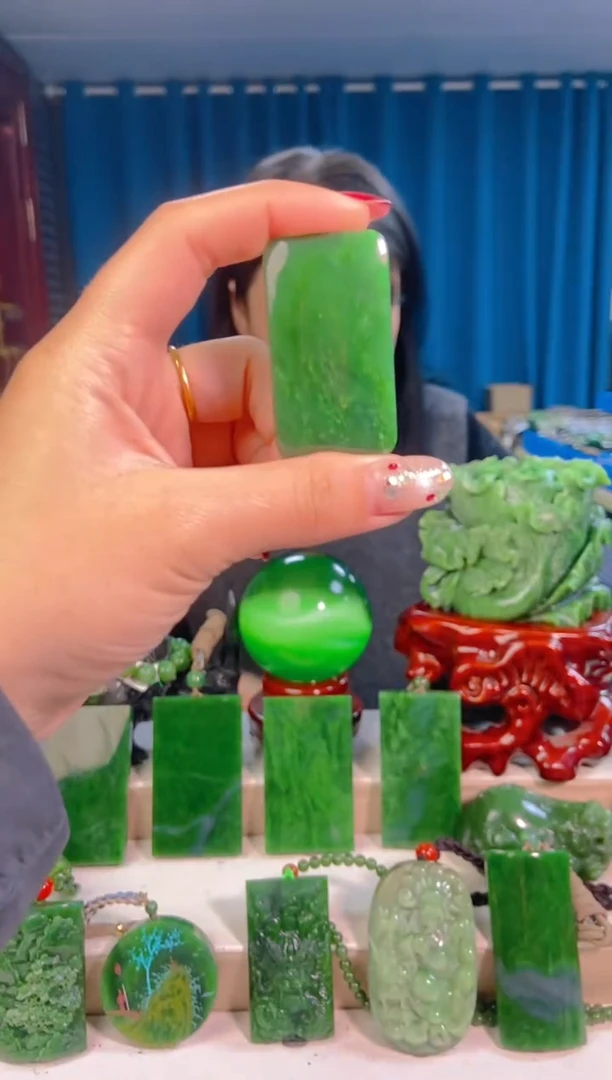 【闪购商品】和田玉挂件未镶嵌1