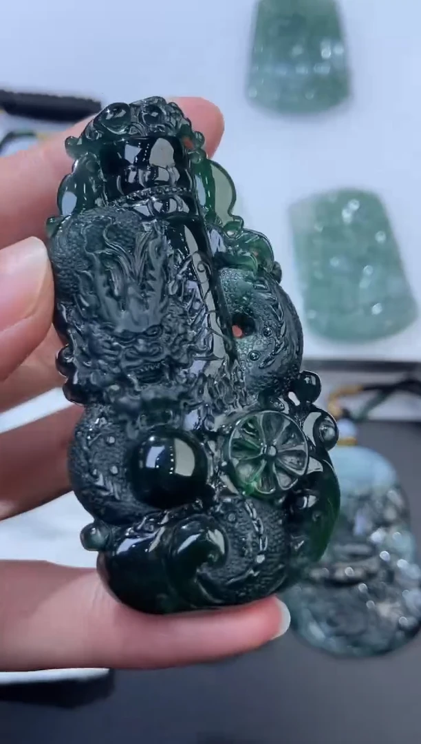 未镶嵌挂件翡翠378979  多人 多样性发一件