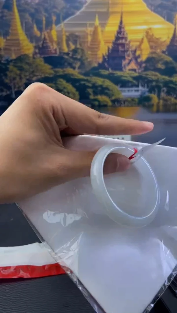 未镶嵌手镯翡翠4
