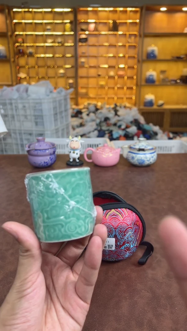 瓷片鸣盏居甄选阁11111青瓷鎏银主人杯