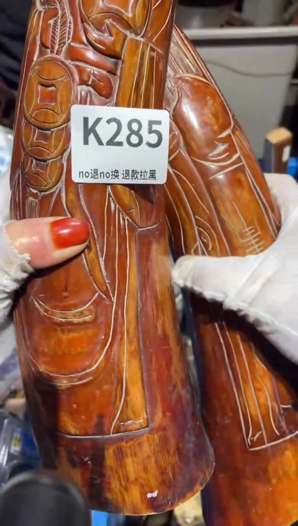 瓷片淡*人表姐直播所见所得