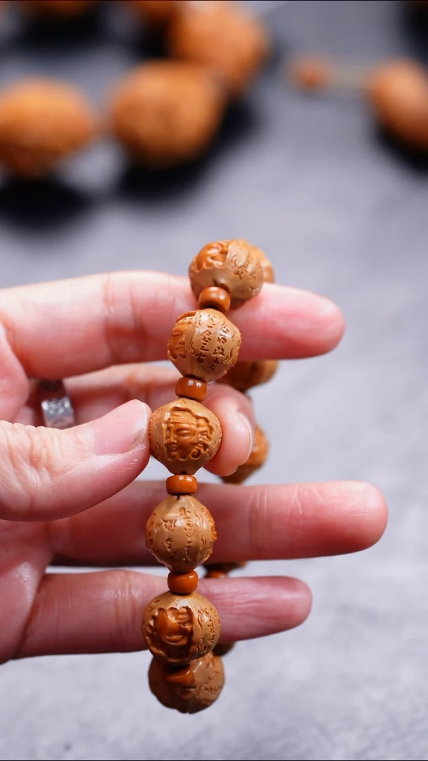 【闪购商品】橄榄核吊坠橄榄核