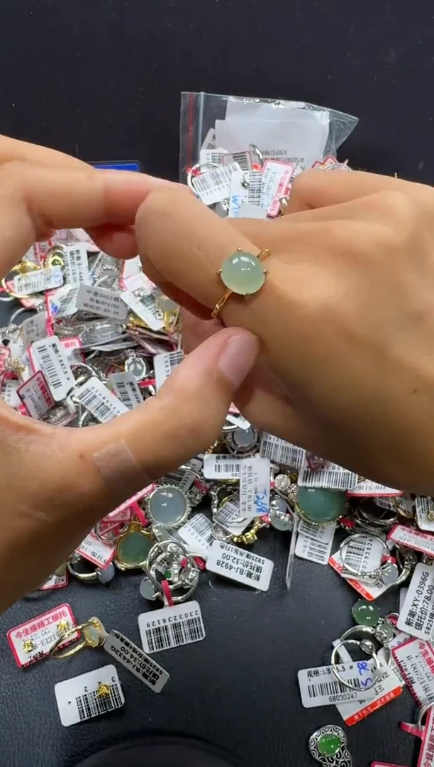 翡翠戒指银S925镶嵌戒指150