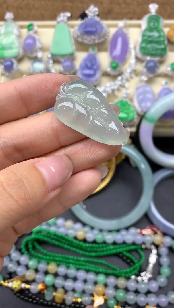 【闪购商品】翡翠颈饰未镶嵌155-中国好珍宝