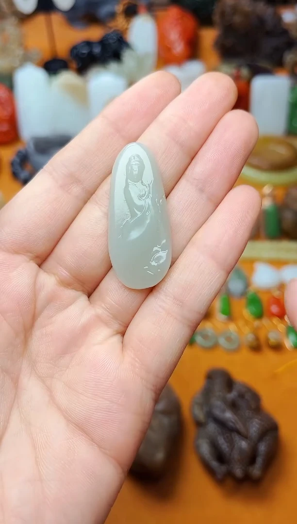 【闪购商品】和田玉颈饰未镶嵌观音