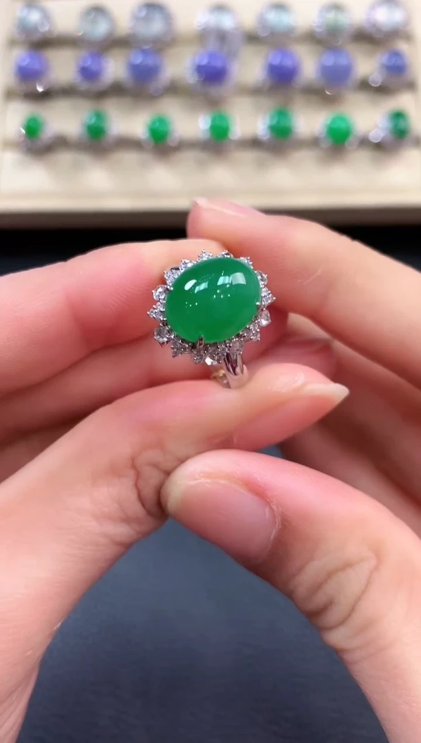 【闪购商品】翡翠戒指18K金镶嵌b151