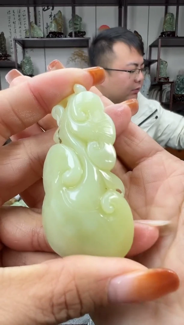 未镶嵌和田玉把件1