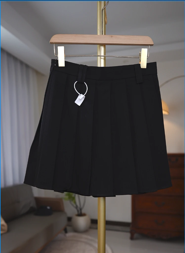 1-2-8901 学院风褶皱半裙带安全裤-冯丽丽