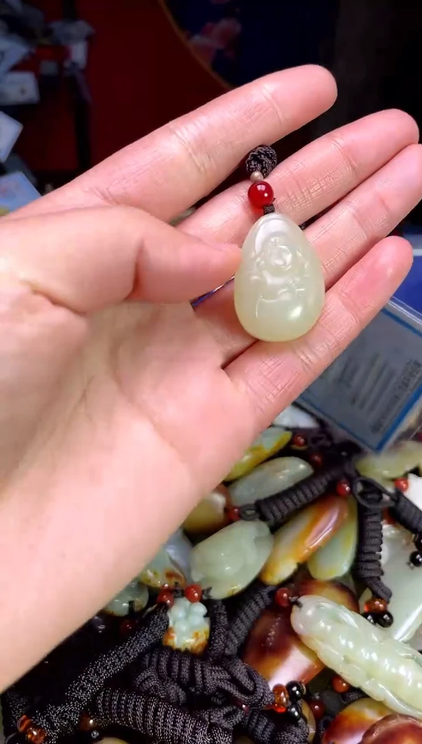 【闪购商品】和田玉颈饰未镶嵌123