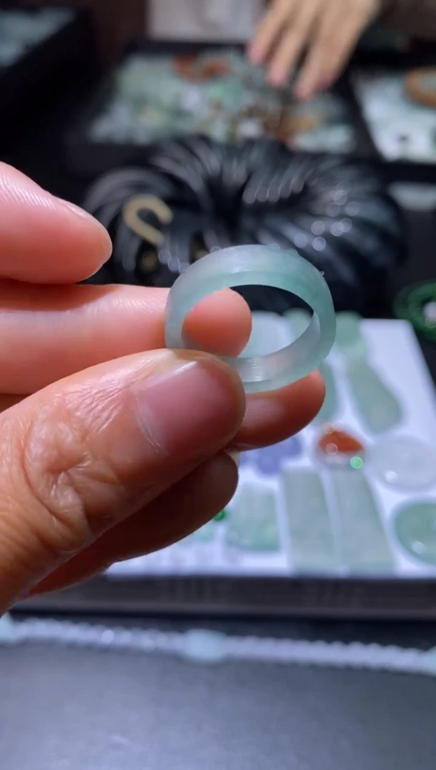 【闪购商品】定制翡翠未镶嵌翡翠毛货~多样性发货一个