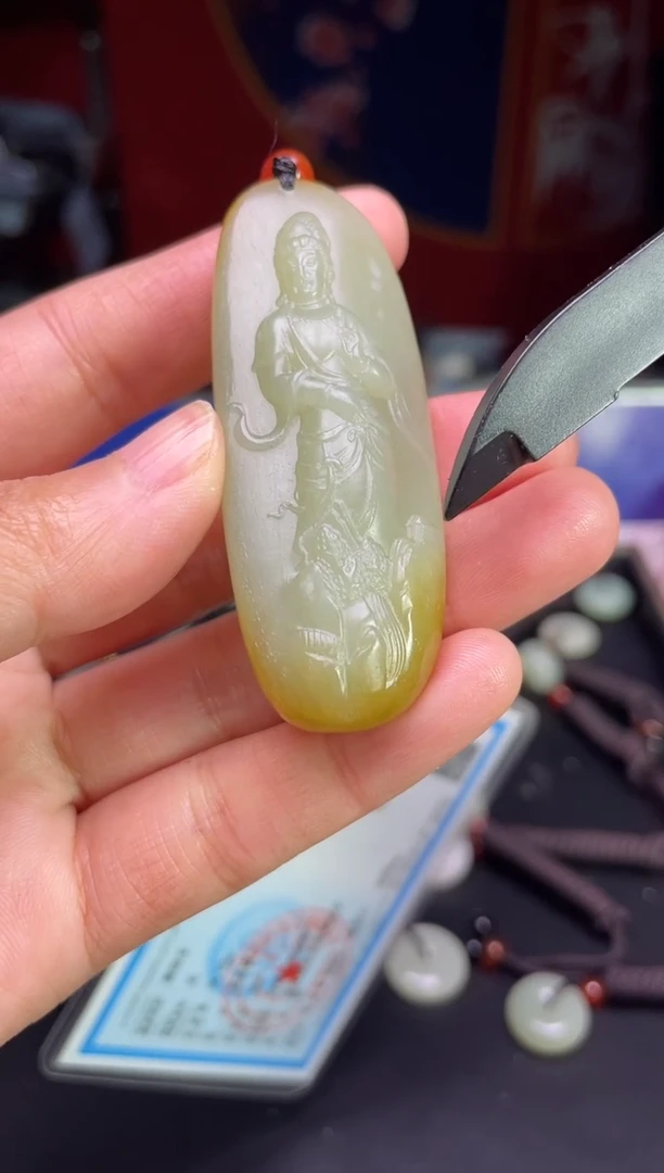 颈饰未镶嵌和田玉1