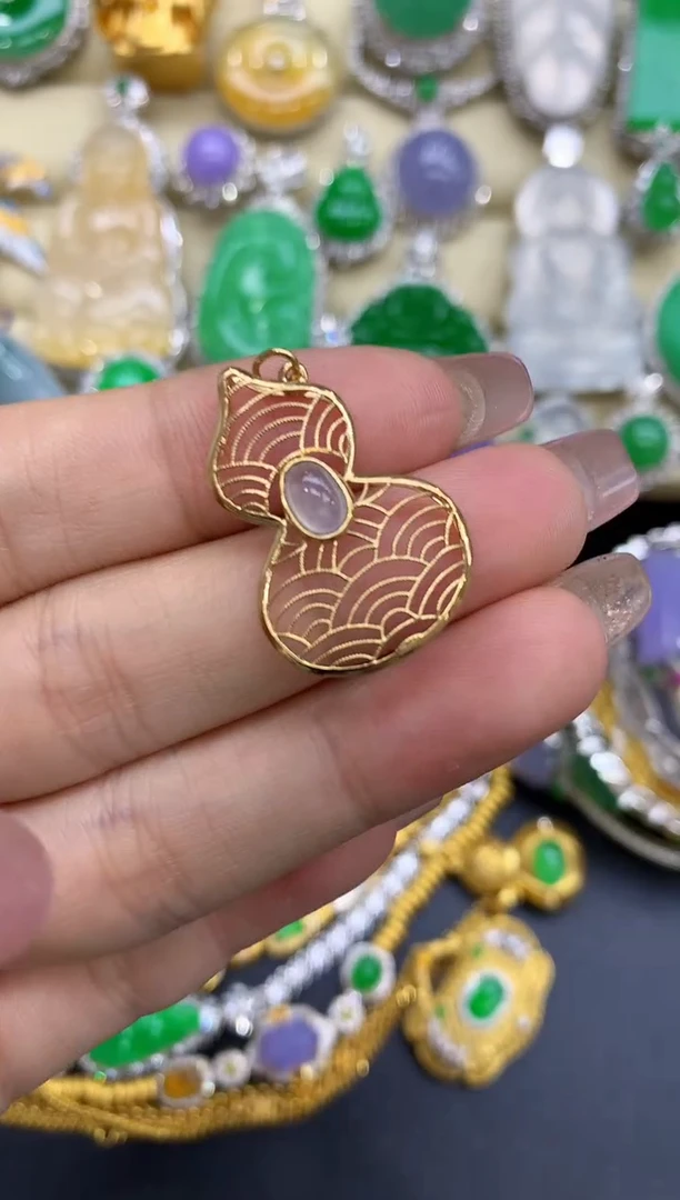 颈饰18K金镶嵌翡翠89-中国好珍宝