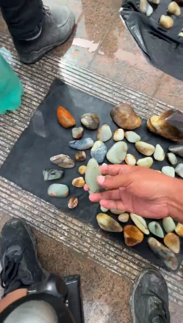 未镶嵌和田玉挂件和田玉
