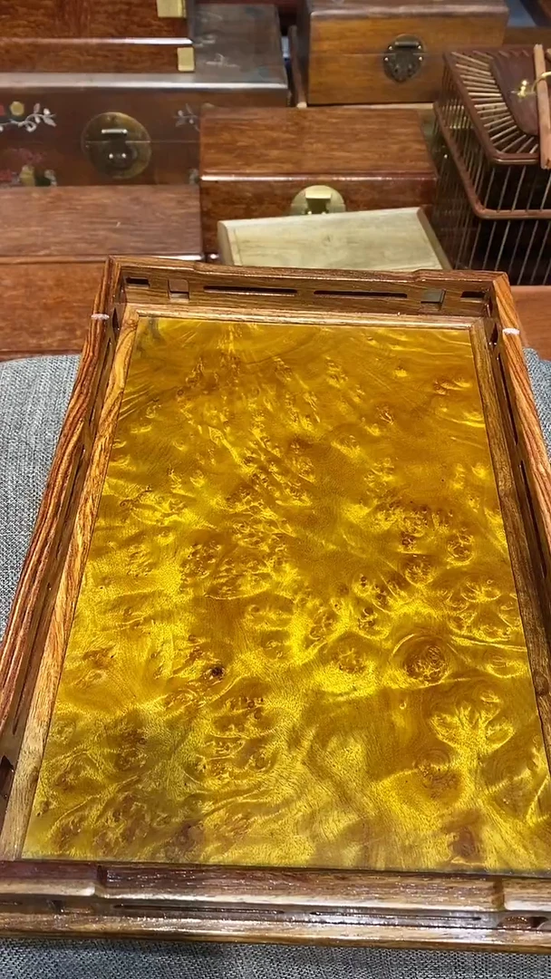 【闪购商品】香樟木木艺茶盘一个