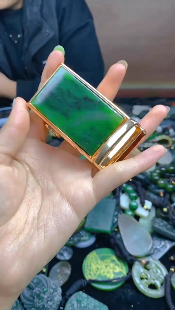 未镶嵌和田玉珠宝半成品1