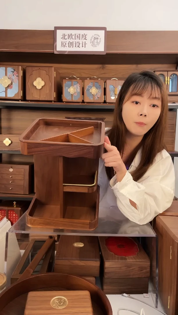 玻璃化妆品收纳方形款