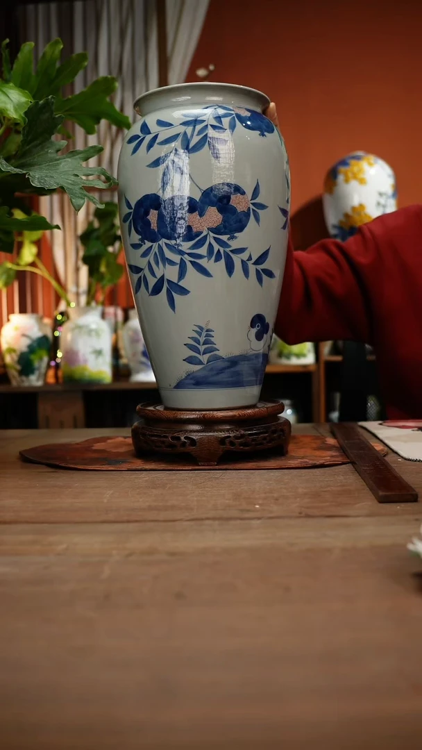 当代高温釉下彩手绘陶瓷餐具