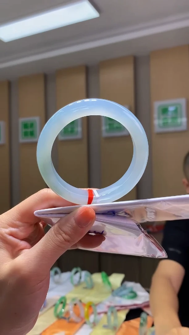 未镶嵌手镯翡翠-C93 圈口55.2 全款12万 定金2万