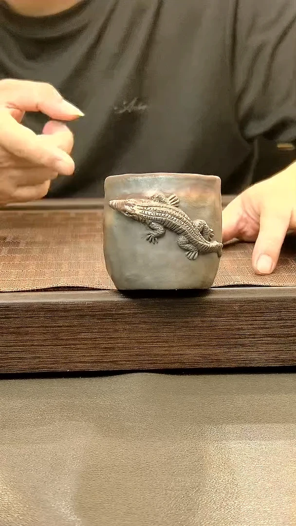 茶盏848=。。。。。。。。