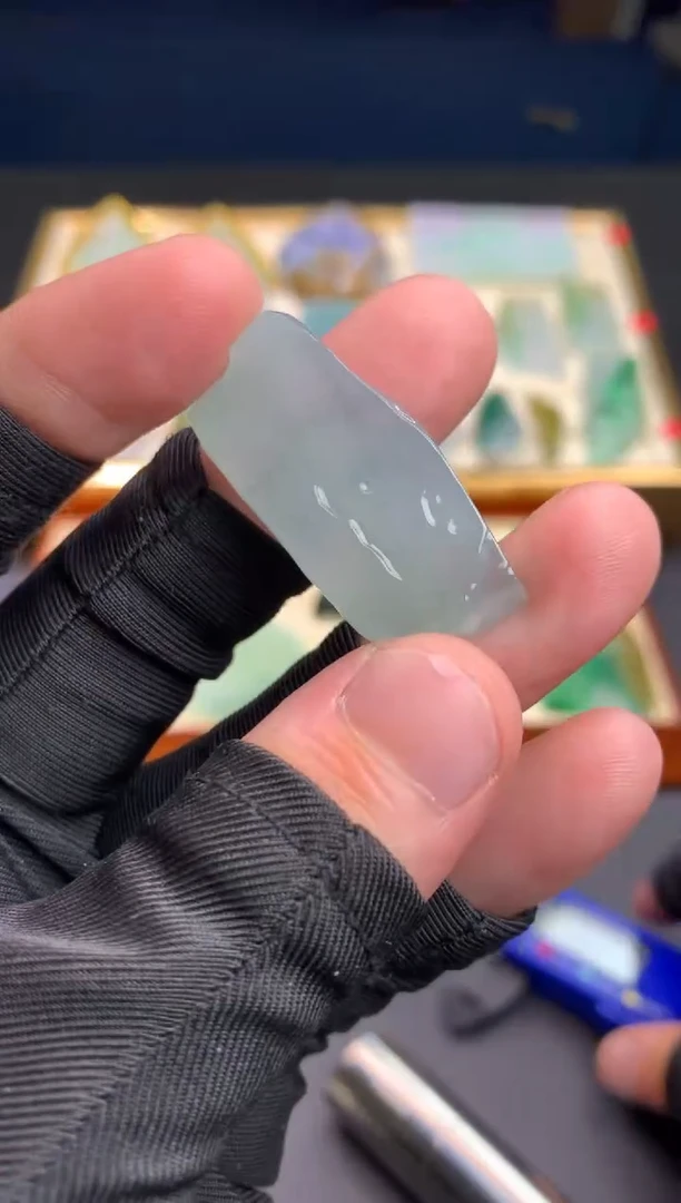 【闪购商品】定制翡翠未镶嵌