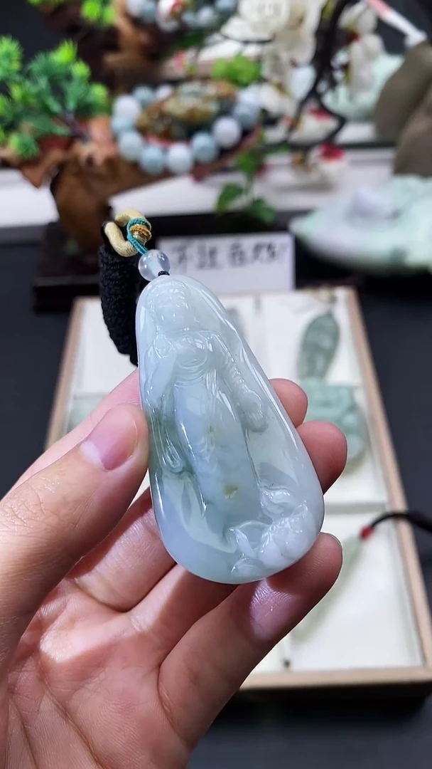 颈饰未镶嵌翡翠天然缅甸A货翡翠