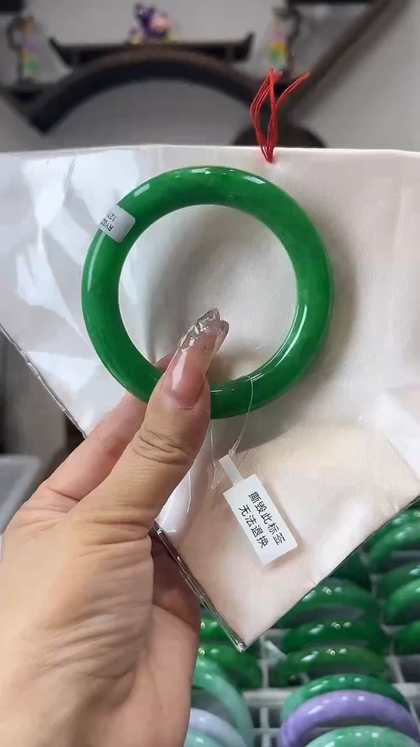 【闪购商品】砖雕h49 圈口56 独货手镯