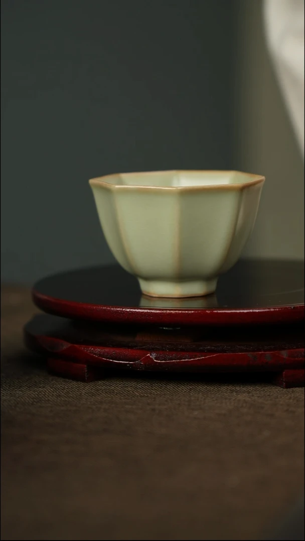 粉青 八方来财 带底款