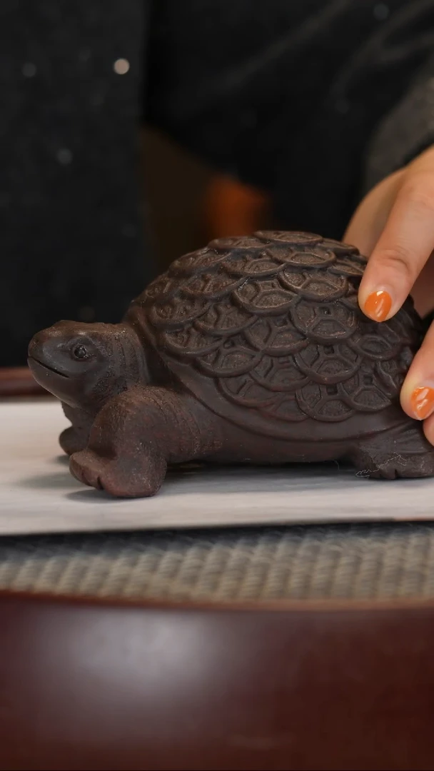 【闪购商品】紫砂茶宠古乌泥金币龟