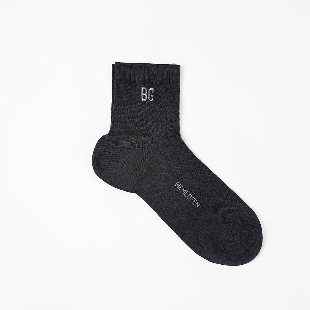 比音勒芬25新款时尚休闲日常运动袜字（单双）