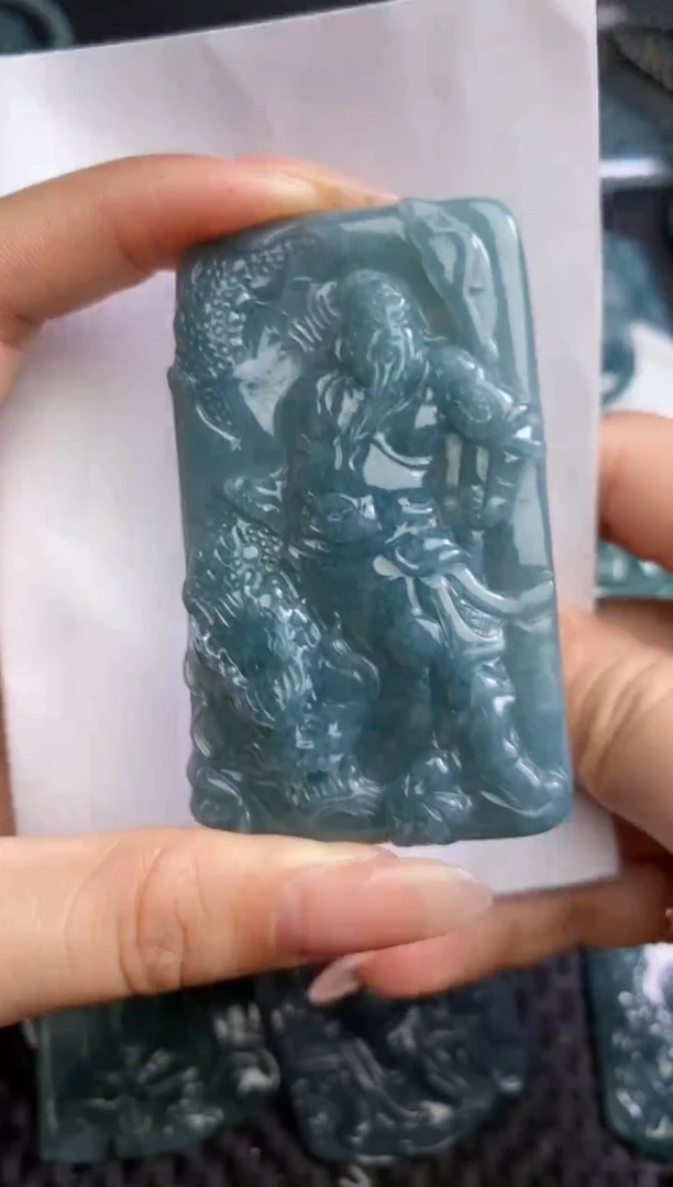 【闪购商品】翡翠颈饰未镶嵌111111111